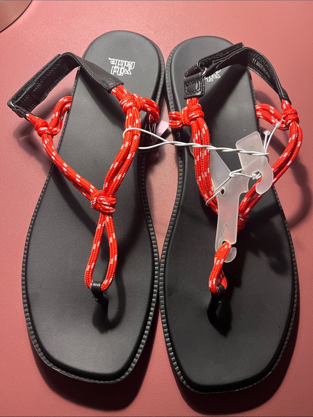 wild fable Black Footbed Sandals with Red Rope Straps
